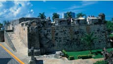 murallas de campeche, fuertes de campeche
