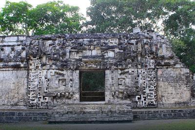 Zona Arqueológica de Chicanna