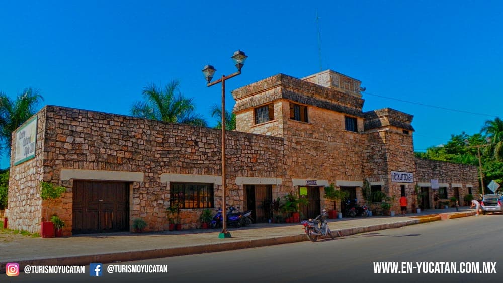 Estación de ferrocarril de Oxkutzcab Estación de ferrocarril de Oxkutzcab