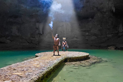 Recorrido Nocturno en Cenote Suytun